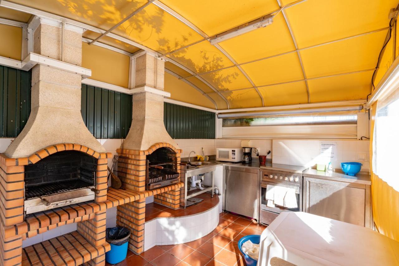 וילה נובה דה מילפונטס Apartamentos Patio Victoria By Umbral מראה חיצוני תמונה