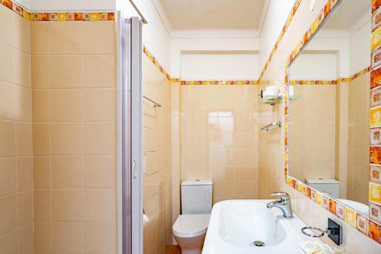 וילה נובה דה מילפונטס Apartamentos Patio Victoria By Umbral מראה חיצוני תמונה