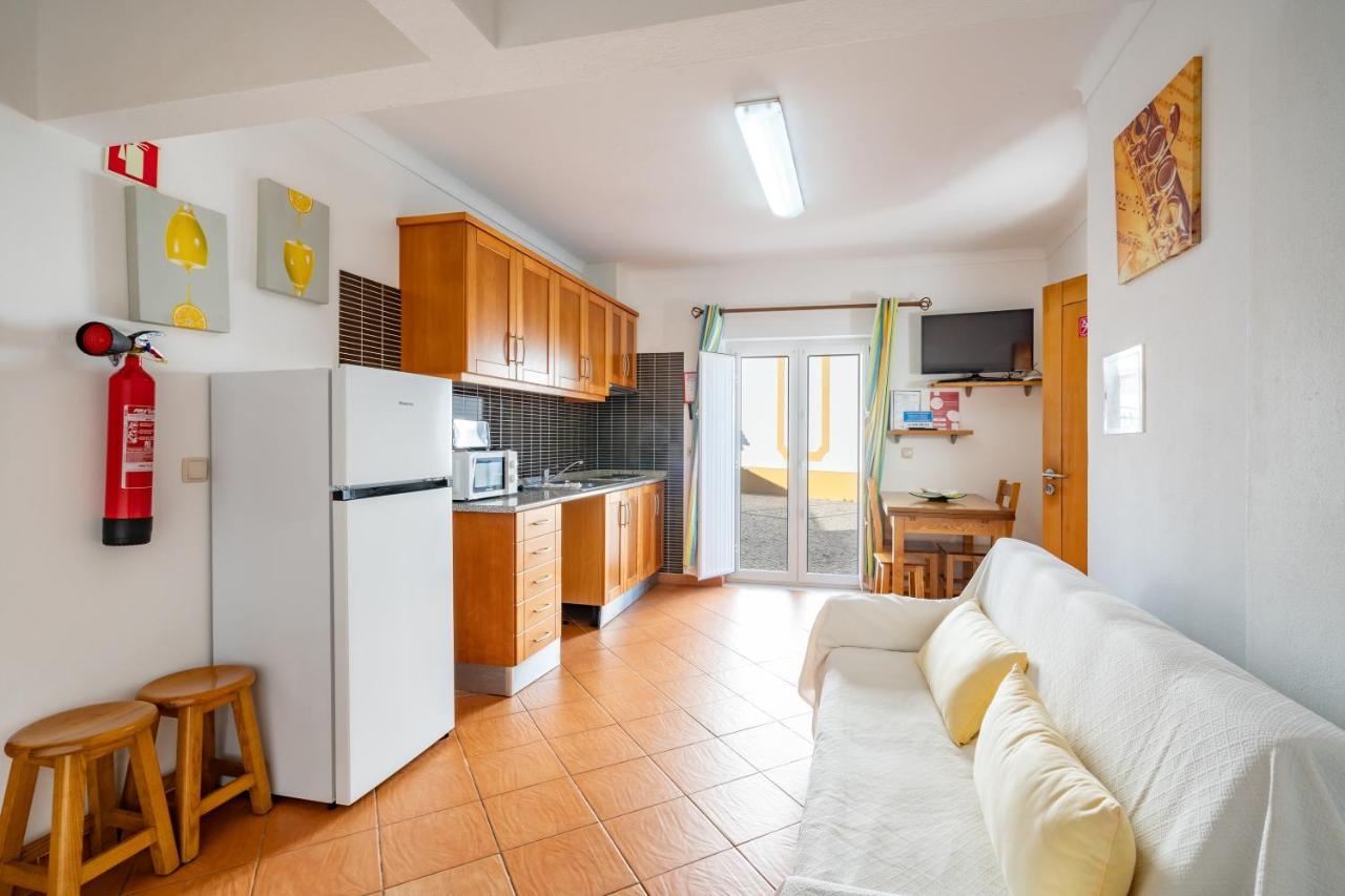 וילה נובה דה מילפונטס Apartamentos Patio Victoria By Umbral מראה חיצוני תמונה