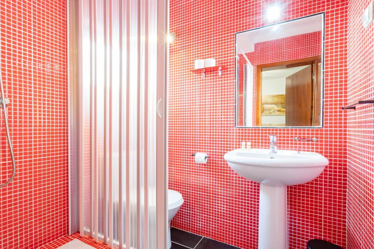 וילה נובה דה מילפונטס Apartamentos Patio Victoria By Umbral מראה חיצוני תמונה